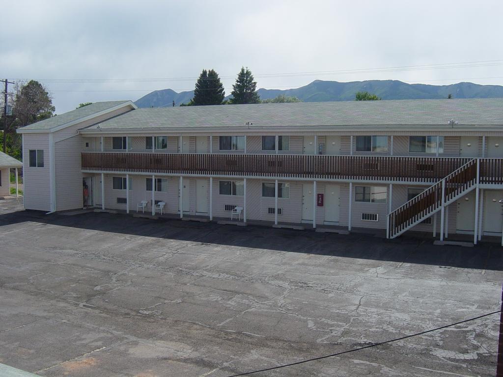 Canyonlands Motor Inn Monticello Exterior foto